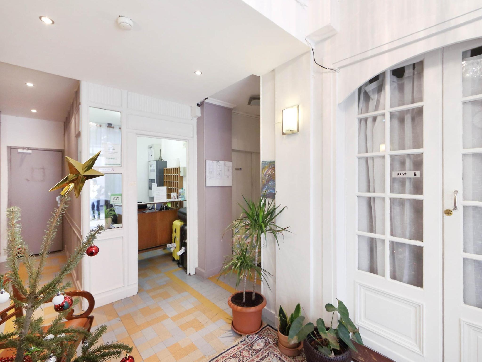 Luxelthe 2* Parigi