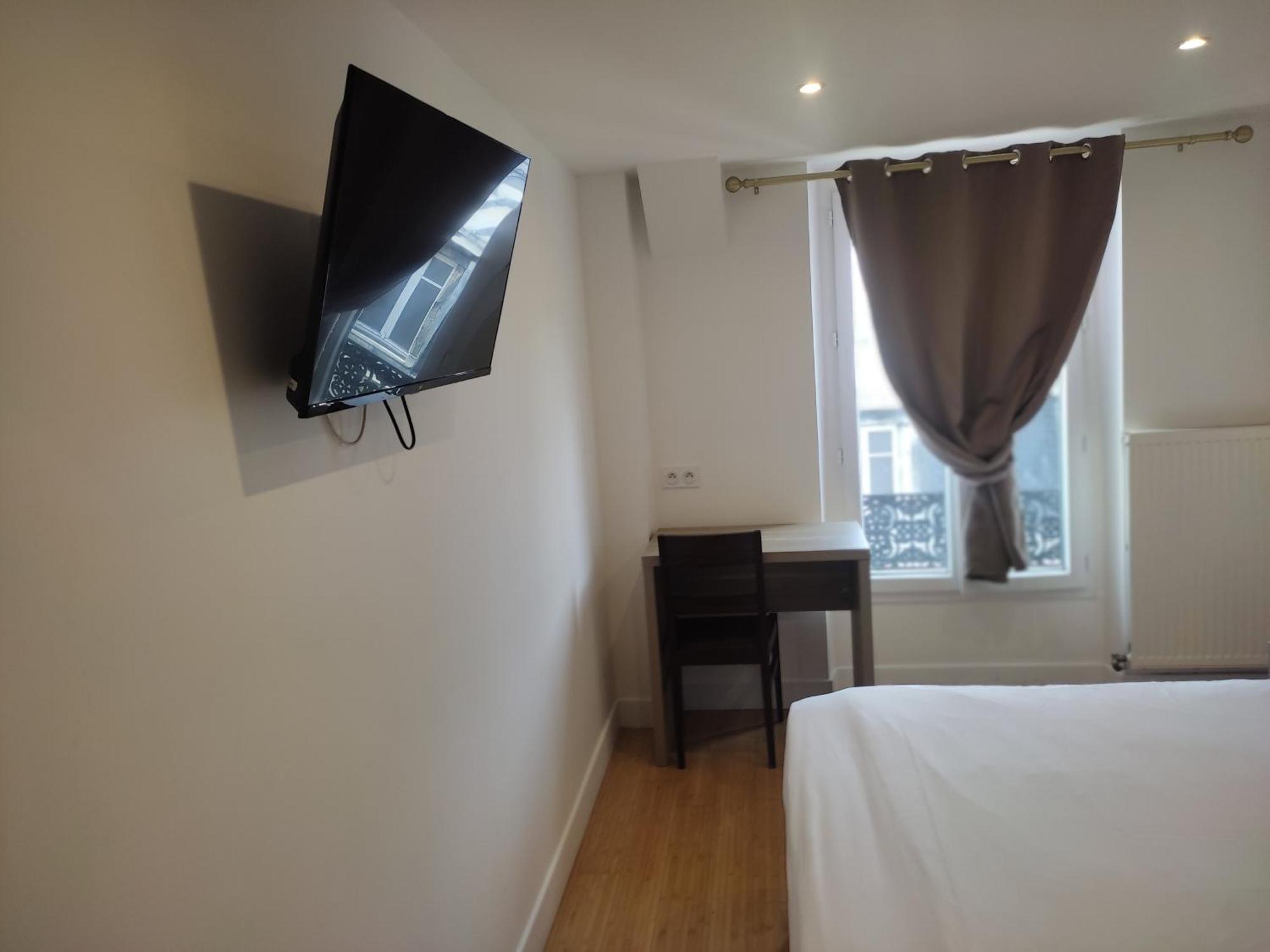 Luxelthe 2* Parigi