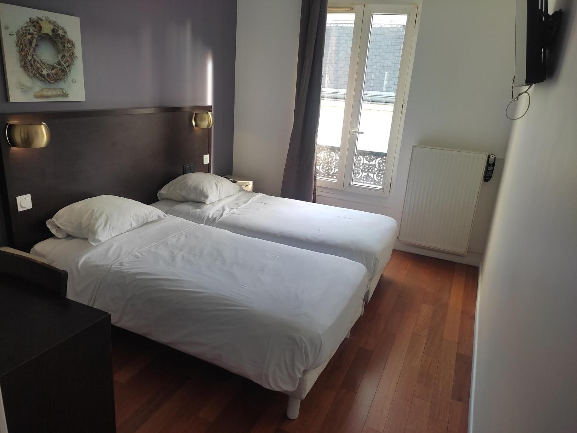 Luxelthe Parigi
